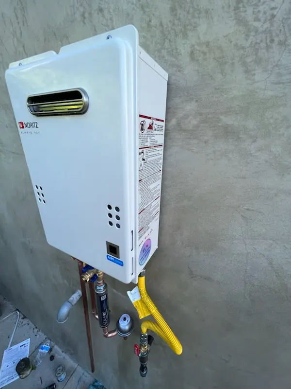 Tankless water heater installation for Hampton Golf Village homes